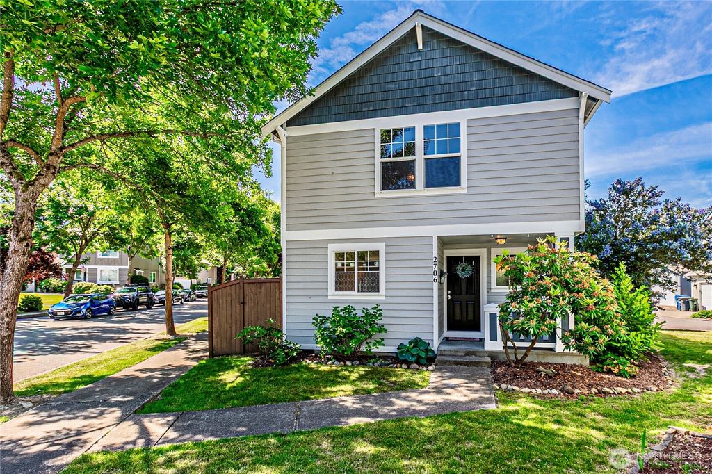 2706 9th Street SE, Puyallup, WA 98374
