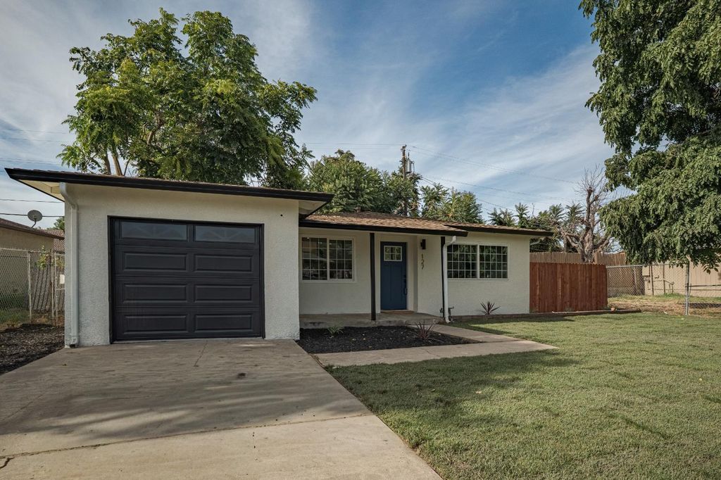 127 W 7th St, Stockton, CA 95206