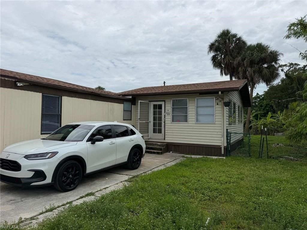 130 Lantern PL, North Fort Myers, FL 33917