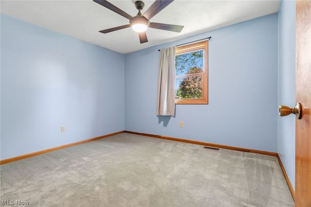 334 Providence Avenue SE, New Philadelphia, OH 44663