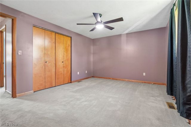 334 Providence Avenue SE, New Philadelphia, OH 44663