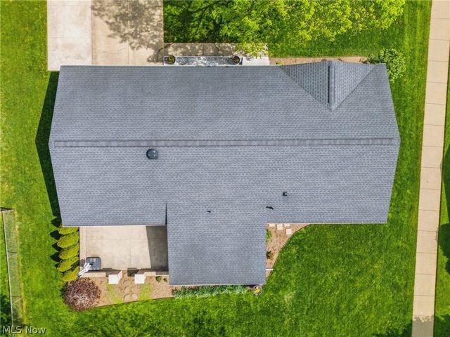 334 Providence Avenue SE, New Philadelphia, OH 44663