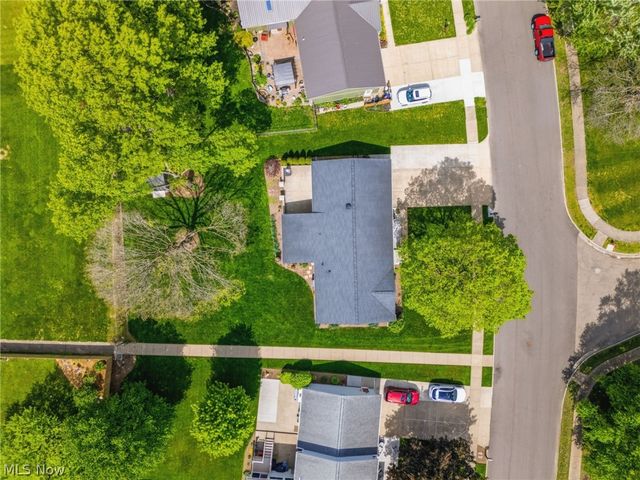 334 Providence Avenue SE, New Philadelphia, OH 44663