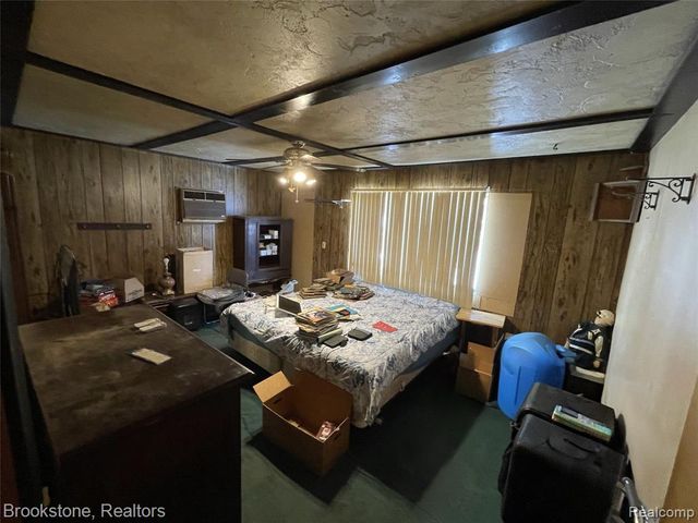 4354 Grass Lake Road, White Lake, MI 48383