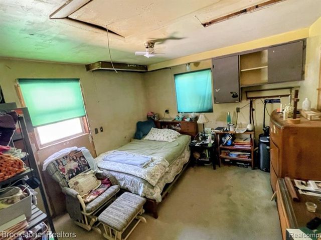 4354 Grass Lake Road, White Lake, MI 48383