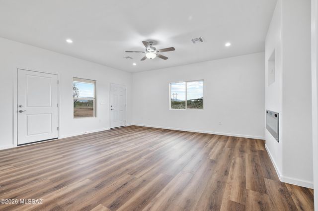 3194 E Andrada Road, Vail, AZ 85641
