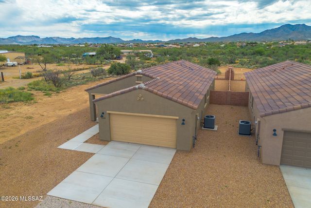 3194 E Andrada Road, Vail, AZ 85641