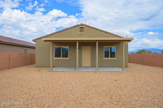 3194 E Andrada Road, Vail, AZ 85641