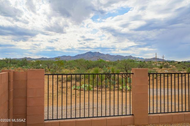 3194 E Andrada Road, Vail, AZ 85641
