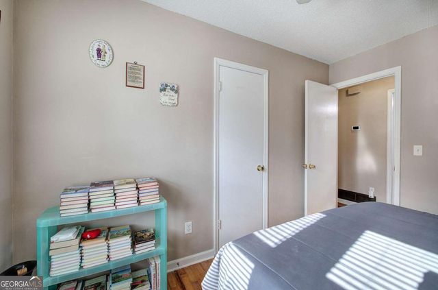 97 Pine Grove Circle NW, Adairsville, GA 30103