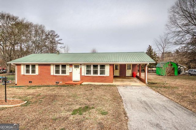 97 Pine Grove Circle NW, Adairsville, GA 30103