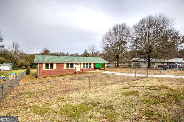 97 Pine Grove Circle NW, Adairsville, GA 30103