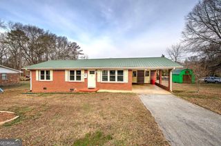 97 Pine Grove Circle NW, Adairsville, GA 30103