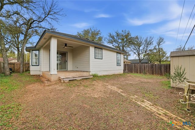 104 S Mockingbird Circle, Cedar Creek, TX 78612