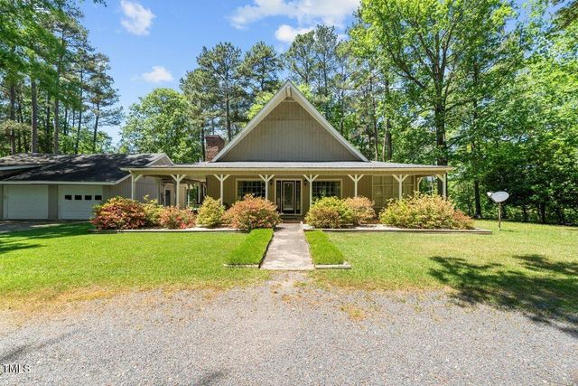 1414 Walter Bright Road, Sanford, NC 27330