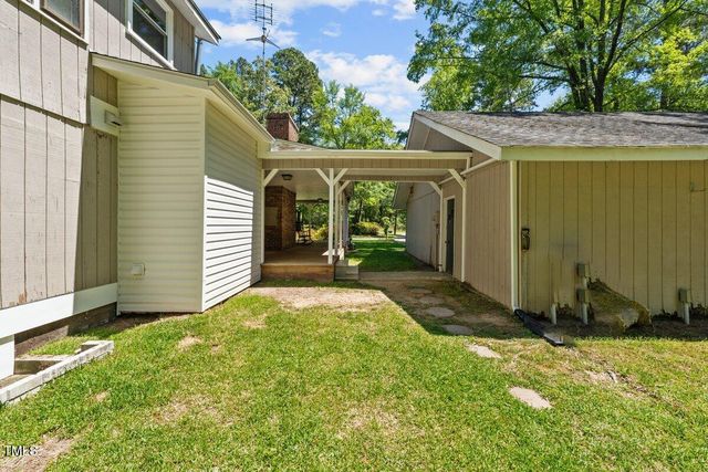 1414 Walter Bright Road, Sanford, NC 27330