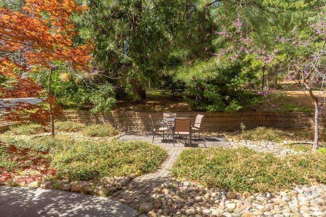 2675 Grenoble Dr, Arnold, CA 95223