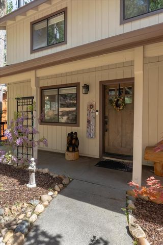 2675 Grenoble Dr, Arnold, CA 95223