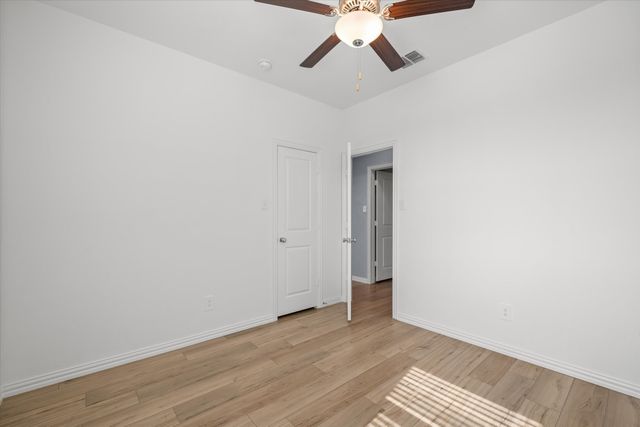 5404 Montrose Drive, Forney, TX 75126