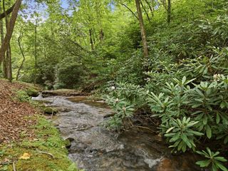 86 Pounding Mill Creek, Hayesville, NC 28904