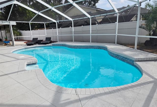 6408 BROOK HOLLOW COURT, Tampa, FL 33634