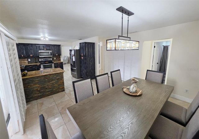 6408 BROOK HOLLOW COURT, Tampa, FL 33634