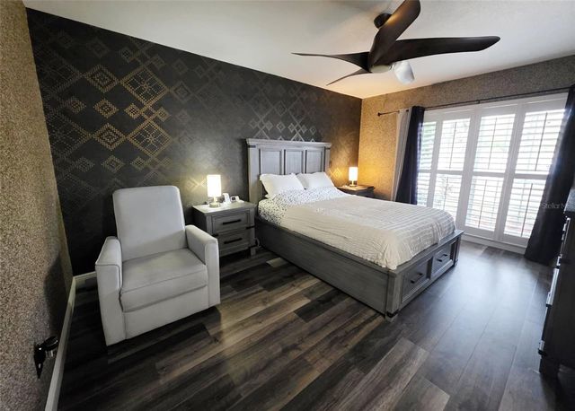 6408 BROOK HOLLOW COURT, Tampa, FL 33634