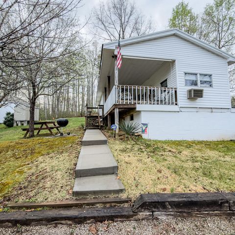 210 Echo Road, Bronston, KY 42518
