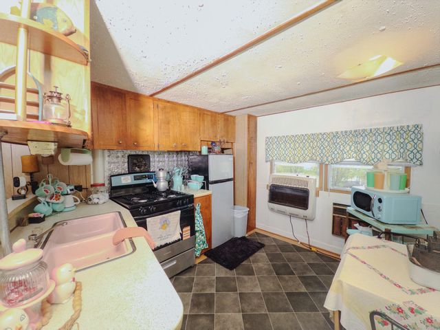 210 Echo Road, Bronston, KY 42518