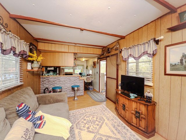 210 Echo Road, Bronston, KY 42518