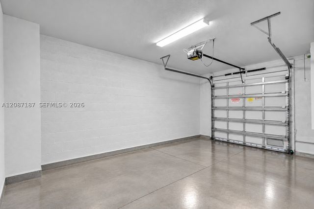 856 NW 3rd Way, Pompano Beach, FL 33060