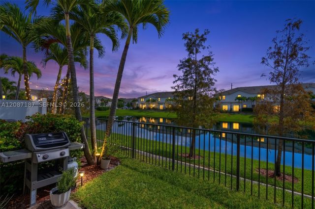 856 NW 3rd Way, Pompano Beach, FL 33060