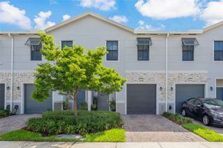 856 NW 3rd Way, Pompano Beach, FL 33060