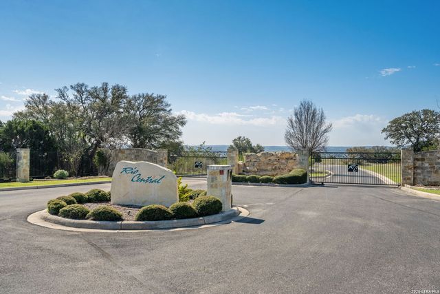365 RIVER CLIFF PL, Spring Branch, TX 78070
