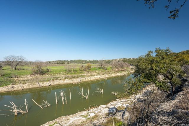 365 RIVER CLIFF PL, Spring Branch, TX 78070