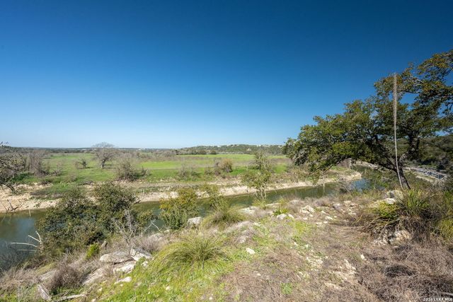 365 RIVER CLIFF PL, Spring Branch, TX 78070