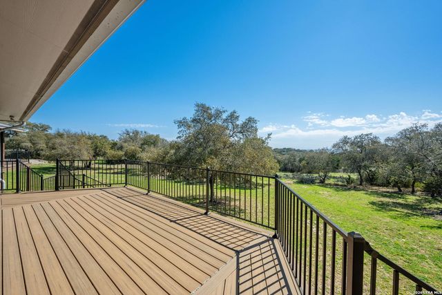 365 RIVER CLIFF PL, Spring Branch, TX 78070