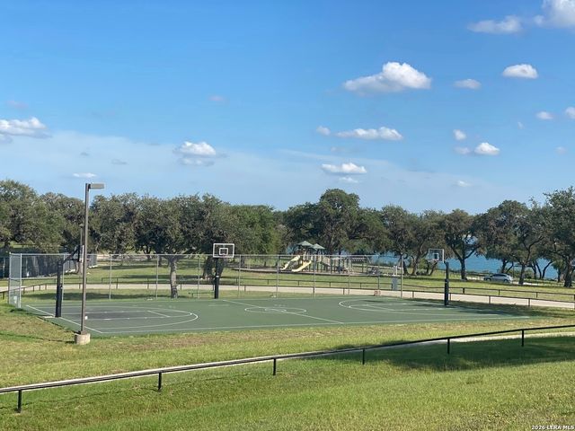 365 RIVER CLIFF PL, Spring Branch, TX 78070