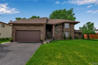 2160 Robert Drive, Niagara, NY 14304