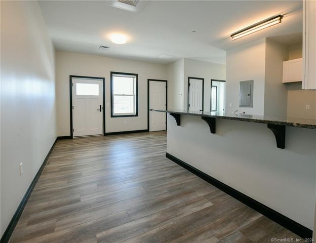 77 Whiting Street 2C, Plainville, CT 06062