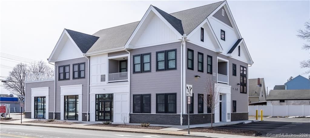 77 Whiting Street 2C, Plainville, CT 06062