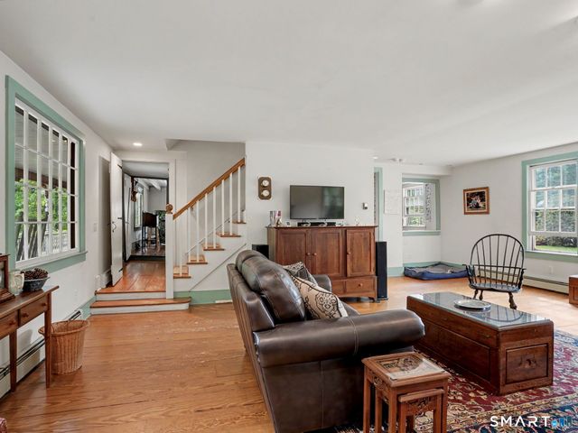 68 Old Stamford Road, New Canaan, CT 06840