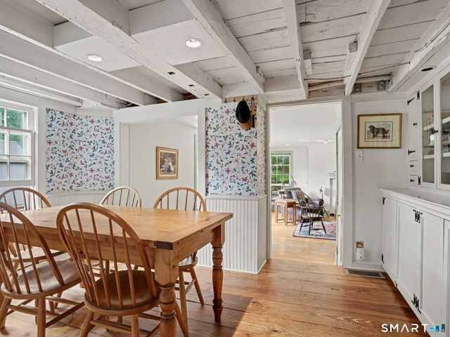 68 Old Stamford Road, New Canaan, CT 06840