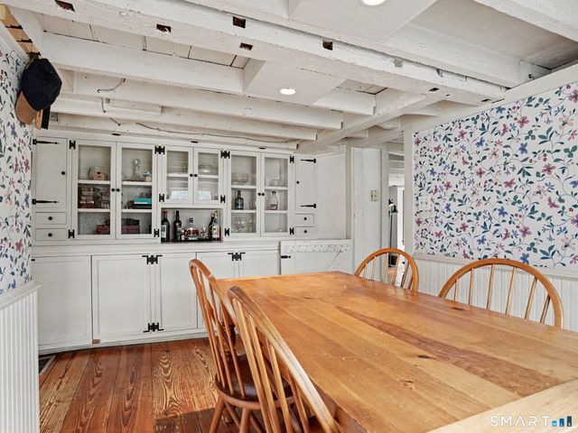 68 Old Stamford Road, New Canaan, CT 06840
