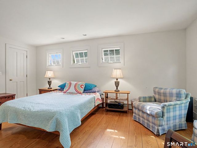 68 Old Stamford Road, New Canaan, CT 06840