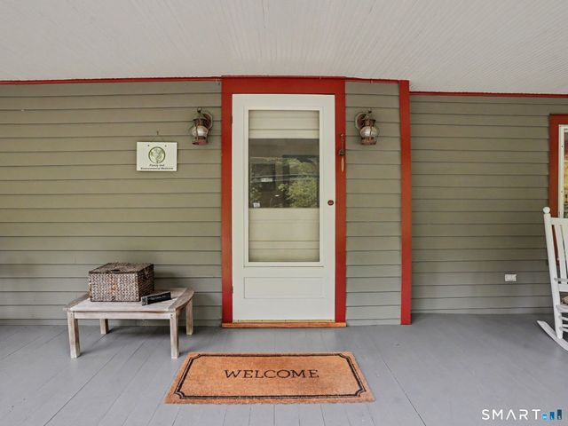 68 Old Stamford Road, New Canaan, CT 06840