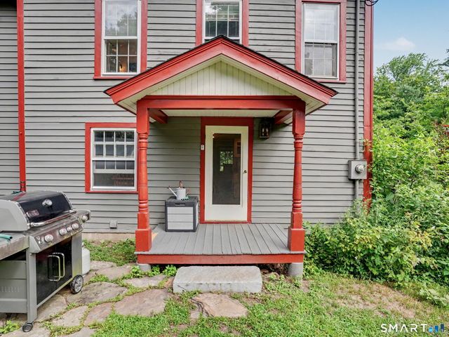 68 Old Stamford Road, New Canaan, CT 06840