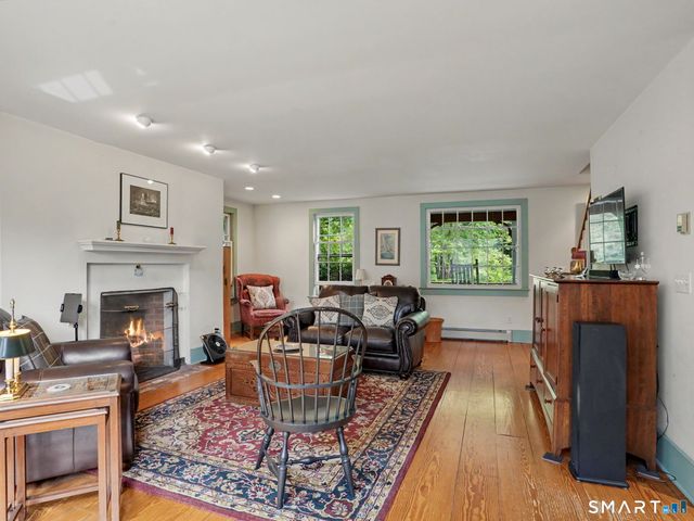 68 Old Stamford Road, New Canaan, CT 06840