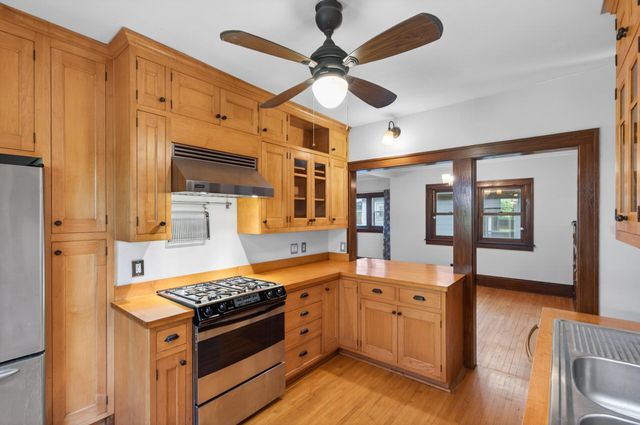 4604 Grand Avenue S, Minneapolis, MN 55419