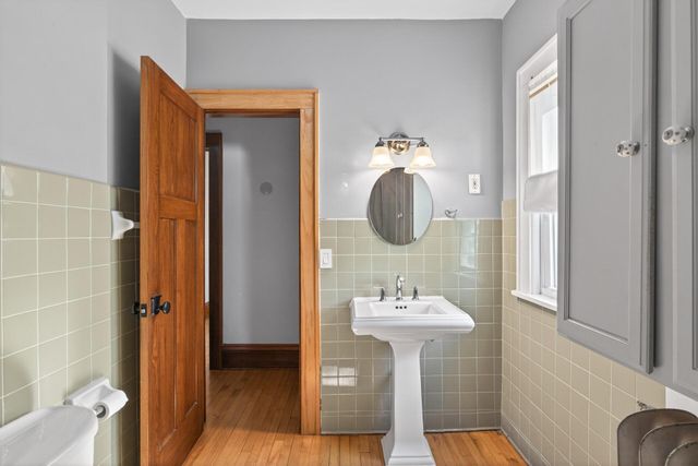 4604 Grand Avenue S, Minneapolis, MN 55419